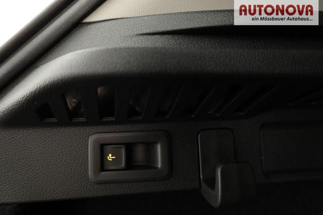 Skoda Kamiq Selection 1.5 TSI Selection, AHK, LED, Kamera, Ladeboden, Winter, 16-Zoll 