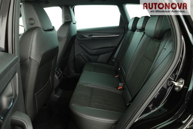 Skoda Karoq Sportline 4x4 2.0 TSI DSG Sportline, AHK, Navi, Matrix, Side, Winter, 5 J.-Garantie 