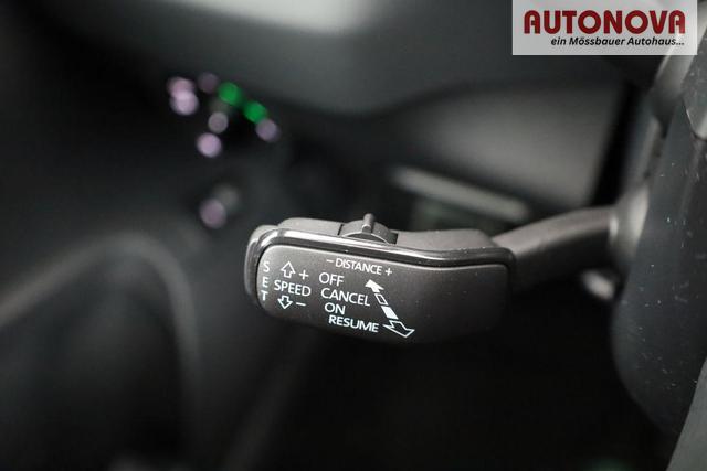 Skoda Karoq Sportline 1.5 TSI DSG Sportline, AHK, Navi, Matrix, Side, el. Klappe, Winter, 5 J.-Garantie 