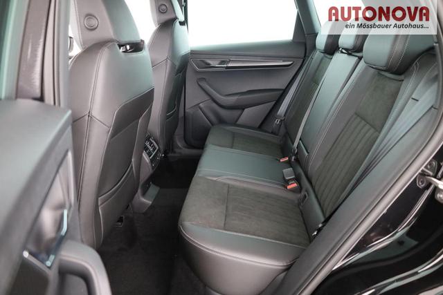 Skoda Karoq Sportline 1.5 TSI DSG Sportline, AHK, Navi, Matrix, Side, el. Klappe, Winter, 5 J.-Garantie 