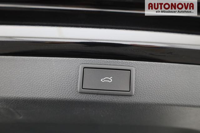 Skoda Karoq Sportline 1.5 TSI DSG Sportline, AHK, Navi, Matrix, Side, el. Klappe, Winter, 5 J.-Garantie 