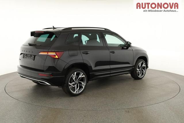 Skoda Karoq Sportline 1.5 TSI DSG Sportline, AHK, Navi, Matrix, Side, el. Klappe, Winter, 5 J.-Garantie 