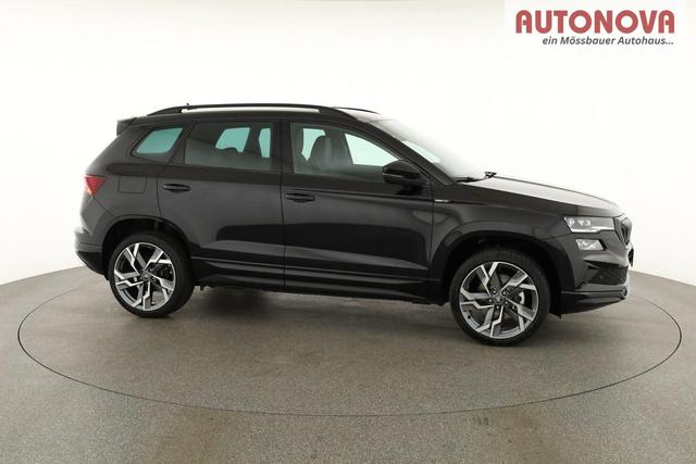 Skoda Karoq Sportline 1.5 TSI DSG Sportline, AHK, Navi, Matrix, Side, el. Klappe, Winter, 5 J.-Garantie 