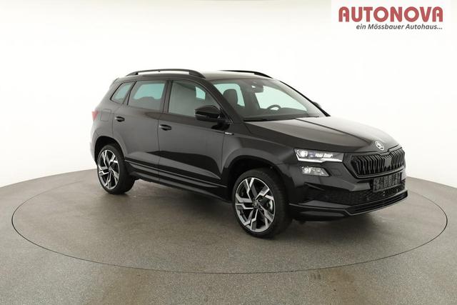 Skoda Karoq Sportline 1.5 TSI DSG Sportline, AHK, Navi, Matrix, Side, el. Klappe, Winter, 5 J.-Garantie 