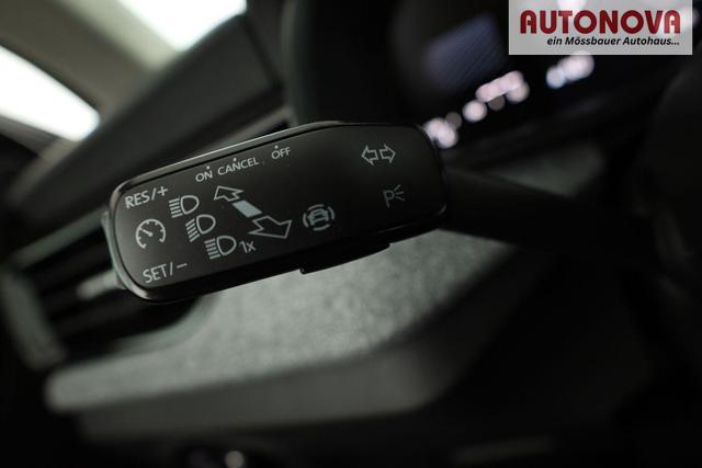 Skoda Kamiq Selection 1.0 TSI DSG Selection, AHK, Matrix, Kamera, Ladeboden, Winter, 16-Zoll 