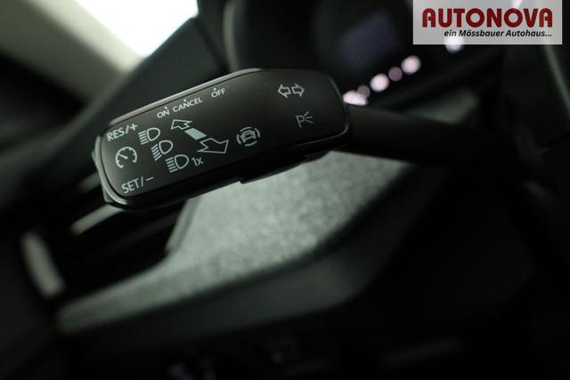 Skoda Kamiq Selection 1.5 TSI DSG Selection, AHK, LED, Kamera, Ladeboden, Winter, 16-Zoll 