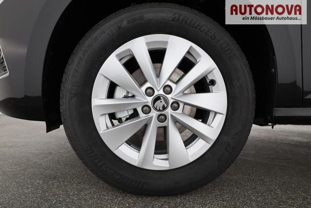Skoda Kamiq Selection 1.0 TSI DSG Selection, AHK, Matrix, Kamera, Ladeboden, Winter, 16-Zoll 