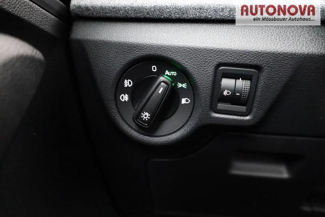 Skoda Kamiq Selection 1.5 TSI DSG Selection, LED, Kamera, Ladeboden, Winter 