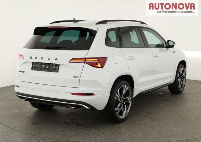 Skoda Karoq Sportline 4x4 2.0 TSI DSG Sportline, Pano, AHK, Navi, Matrix, Side, Winter, 5 J.-Garantie 