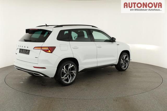 Skoda Karoq Sportline 4x4 2.0 TSI DSG Sportline, Pano, AHK, Navi, Matrix, Side, Winter, 5 J.-Garantie 