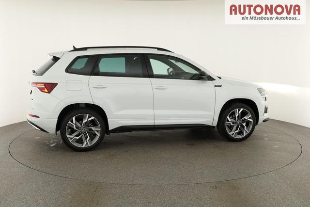 Skoda Karoq Sportline 4x4 2.0 TSI DSG Sportline, Pano, AHK, Navi, Matrix, Side, Winter, 5 J.-Garantie 