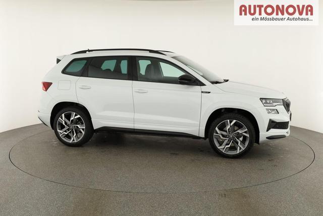 Skoda Karoq Sportline 4x4 2.0 TSI DSG Sportline, Pano, AHK, Navi, Matrix, Side, Winter, 5 J.-Garantie 