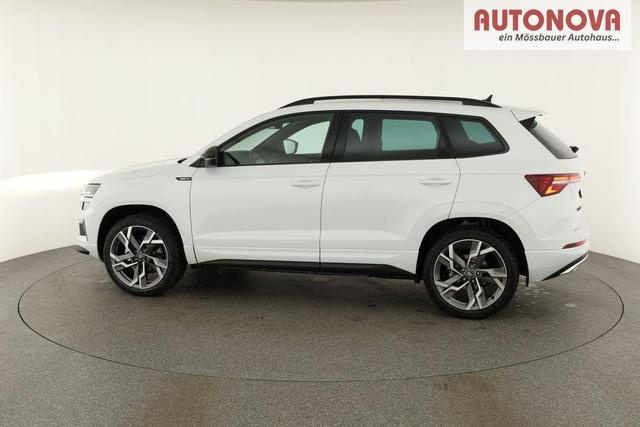 Skoda Karoq Sportline 4x4 2.0 TSI DSG Sportline, Pano, AHK, Navi, Matrix, Side, Winter, 5 J.-Garantie 