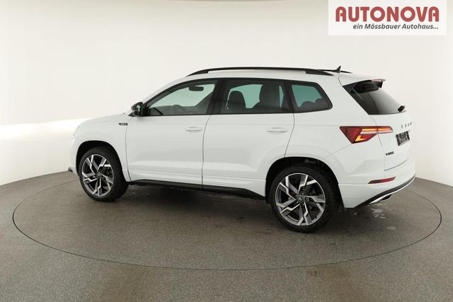 Skoda Karoq Sportline 4x4 2.0 TSI DSG Sportline, Pano, AHK, Navi, Matrix, Side, Winter, 5 J.-Garantie 
