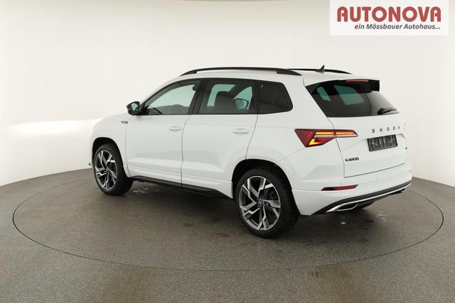 Skoda Karoq Sportline 4x4 2.0 TSI DSG Sportline, Pano, AHK, Navi, Matrix, Side, Winter, 5 J.-Garantie 