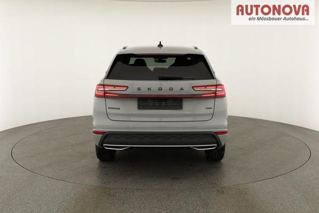 Skoda Kodiaq 2.0 TSI 150 kW 4x4 Sportline DSG Sportline, AHK, Navi, FS-beheizbar, Matrix, el. Klappe, 20-Zoll, 5 J.-Garantie 