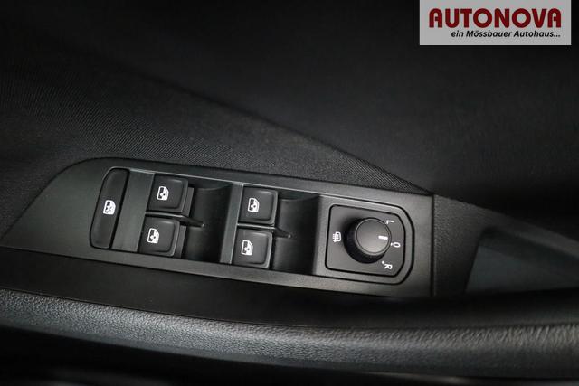 Skoda Kamiq Selection 1.5 TSI Selection, LED, Kamera, Ladeboden, Winter 