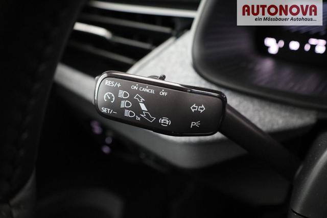Skoda Kamiq Selection 1.5 TSI Selection, LED, Kamera, Ladeboden, Winter 
