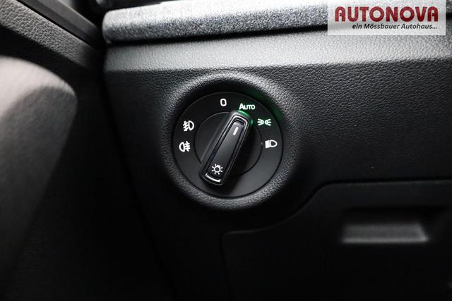 Skoda Kamiq Selection 1.0 TSI DSG Selection, AHK, Matrix, Kamera, Ladeboden, Winter, 16-Zoll 