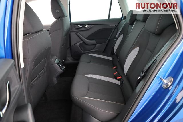 Skoda Kamiq Selection 1.0 TSI DSG Selection, AHK, Matrix, Kamera, Ladeboden, Winter, 16-Zoll 