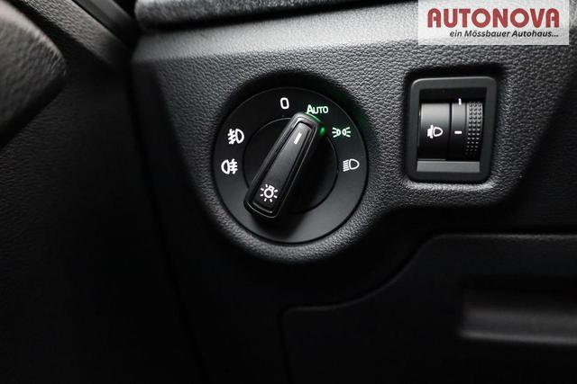 Skoda Kamiq Selection 1.5 TSI DSG Selection, AHK, LED, Kamera, Ladeboden, Winter 