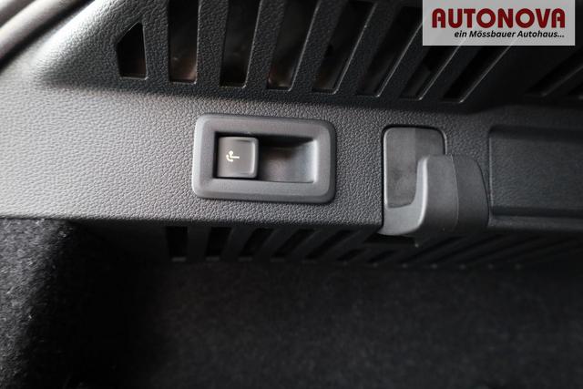 Skoda Kamiq Selection 1.5 TSI DSG Selection, AHK, LED, Kamera, Ladeboden, Winter 