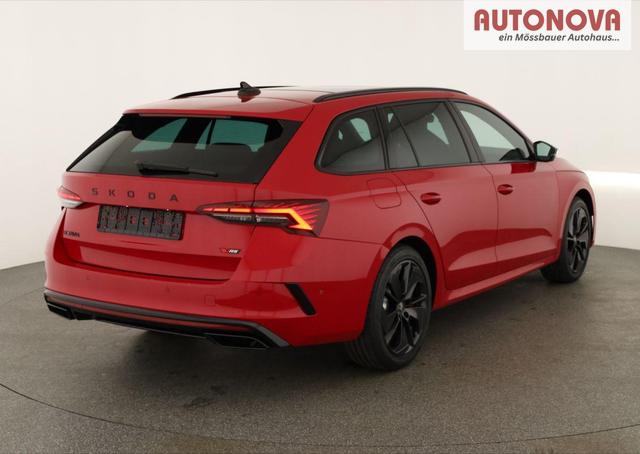 Skoda Octavia Combi 2.0 TSI 195 kW RS DSG, Pano, Standheizung, AHK, Navi, Matrix, Canton, Side, Winter, 5 J.-Garantie 