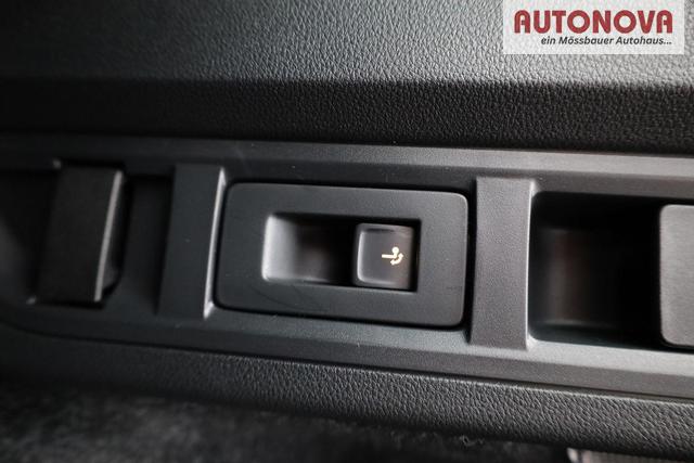 Skoda Octavia Combi 2.0 TSI 195 kW RS DSG, Pano, Standheizung, AHK, Navi, Matrix, Canton, Side, Winter, 5 J.-Garantie 