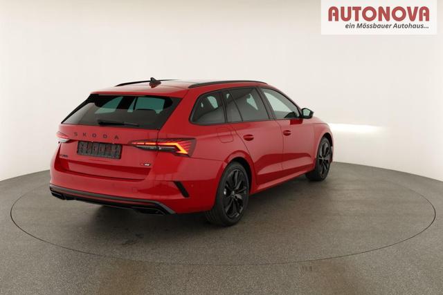 Skoda Octavia Combi 2.0 TSI 195 kW RS DSG, Pano, Standheizung, AHK, Navi, Matrix, Canton, Side, Winter, 5 J.-Garantie 