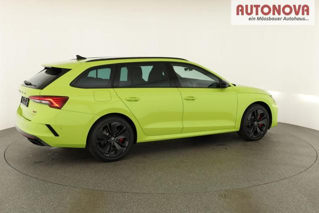Skoda Octavia Combi 2.0 TSI 195 kW RS DSG, Pano, Standheizung, AHK, Navi, Matrix, Sound, Side, Winter, 5 J.-Garantie 