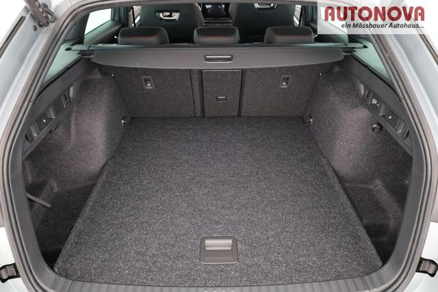 Skoda Octavia Combi 2.0 TSI 195 kW RS DSG, Standheizung, AHK, Navi, Matrix, Side, Winter, 5 J.-Garantie 