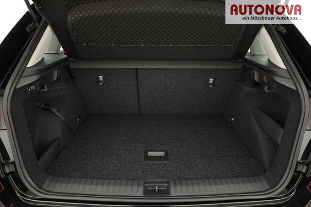 Skoda Kamiq Selection 1.0 TSI Selection, AHK, LED, Kamera, Ladeboden, Winter 