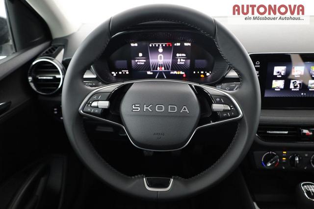 Skoda Fabia Selection 1.0 TSI Selection, AHK, Tempomat, Ladeboden, Park, Winterpaket, SmartLink, 4-J Garantie 