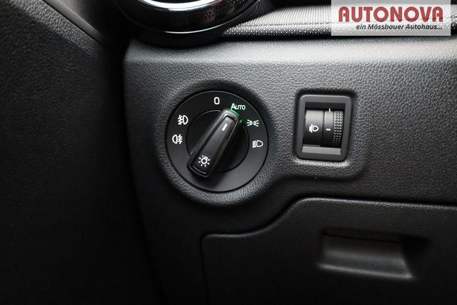 Skoda Fabia Selection 1.0 TSI Selection, AHK, Tempomat, Ladeboden, Park, Winterpaket, SmartLink, 4-J Garantie 