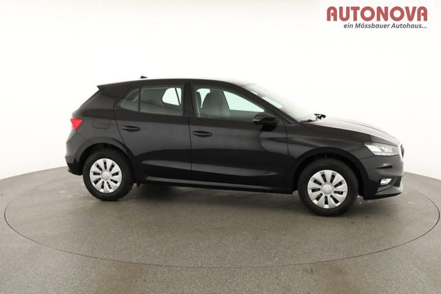Skoda Fabia Selection 1.0 TSI Selection, AHK, Tempomat, Ladeboden, Park, Winterpaket, SmartLink, 4-J Garantie 