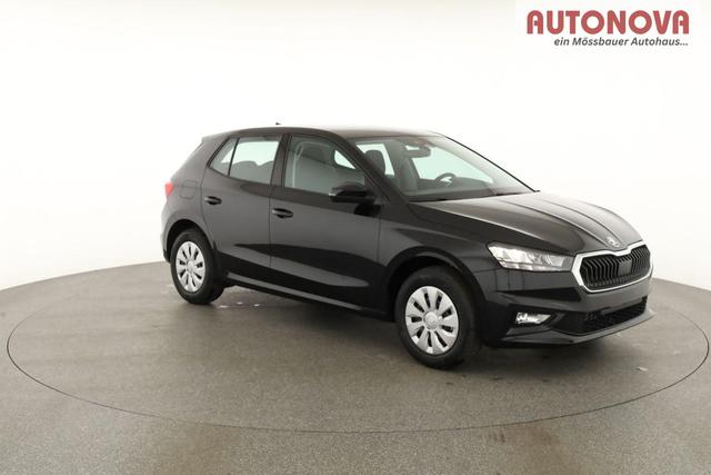 Skoda Fabia Selection 1.0 TSI Selection, AHK, Tempomat, Ladeboden, Park, Winterpaket, SmartLink, 4-J Garantie 