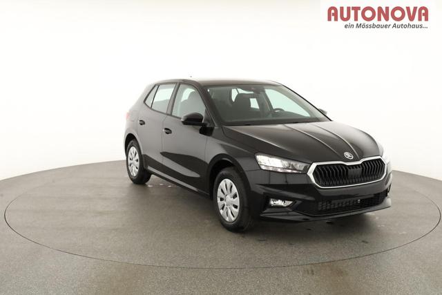 Skoda Fabia Selection 1.0 TSI Selection, AHK, Tempomat, Ladeboden, Park, Winterpaket, SmartLink, 4-J Garantie 
