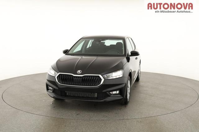 Skoda Fabia Selection 1.0 TSI Selection, AHK, Tempomat, Ladeboden, Park, Winterpaket, SmartLink, 4-J Garantie 