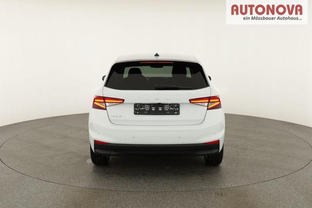 Skoda Fabia Selection 1.0 TSI DSG Selection, LED, Kamera, Side, ACC, Winter, Ladeboden, sofort 