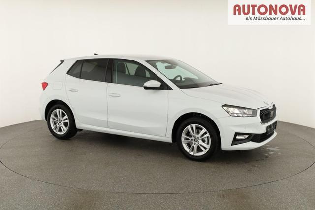Skoda Fabia Selection 1.0 TSI DSG Selection, LED, Kamera, Side, ACC, Winter, Ladeboden, sofort 