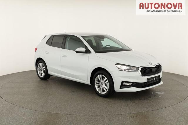 Skoda Fabia Selection 1.0 TSI DSG Selection, LED, Kamera, Side, ACC, Winter, Ladeboden, sofort 