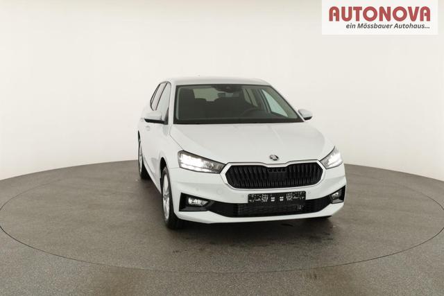 Skoda Fabia Selection 1.0 TSI DSG Selection, LED, Kamera, Side, ACC, Winter, Ladeboden, sofort 