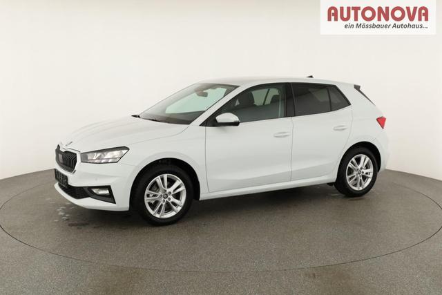 Skoda Fabia Selection 1.0 TSI DSG Selection, LED, Kamera, Side, ACC, Winter, Ladeboden, sofort 