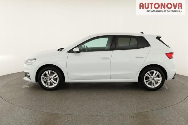 Skoda Fabia Selection 1.0 TSI DSG Selection, LED, Kamera, Side, ACC, Winter, Ladeboden, sofort 