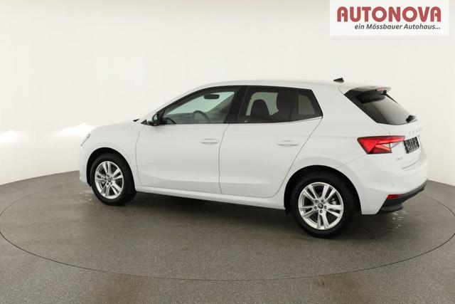 Skoda Fabia Selection 1.0 TSI DSG Selection, LED, Kamera, Side, ACC, Winter, Ladeboden, sofort 