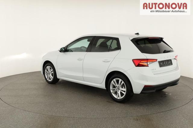 Skoda Fabia Selection 1.0 TSI DSG Selection, LED, Kamera, Side, ACC, Winter, Ladeboden, sofort 