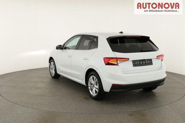 Skoda Fabia Selection 1.0 TSI DSG Selection, LED, Kamera, Side, ACC, Winter, Ladeboden, sofort 
