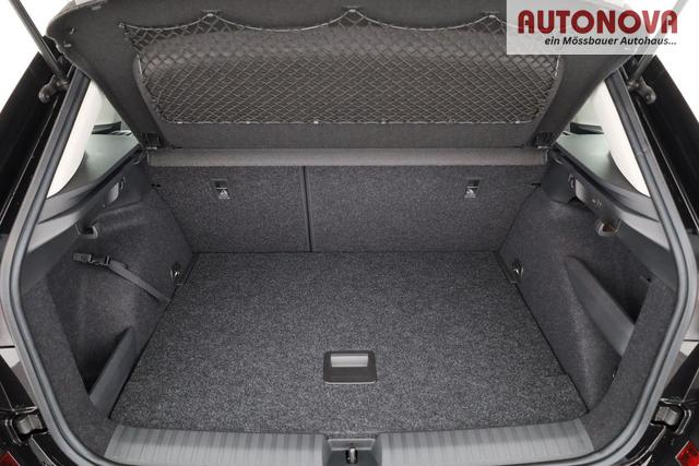 Skoda Kamiq Selection 1.5 TSI DSG Selection, LED, Kamera, Ladeboden, Winter, 16-Zoll 