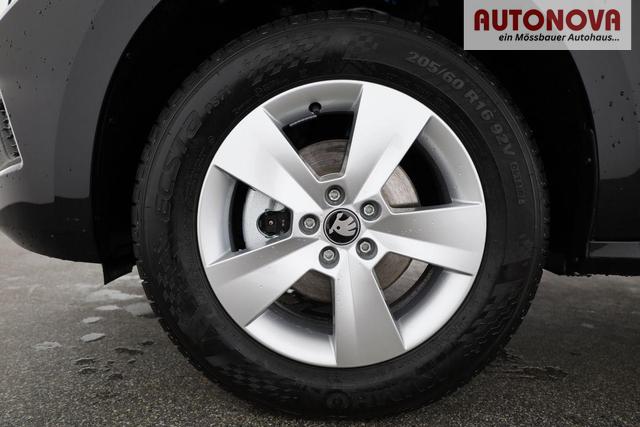 Skoda Kamiq Selection 1.5 TSI DSG Selection, LED, Kamera, Ladeboden, Winter, 16-Zoll 