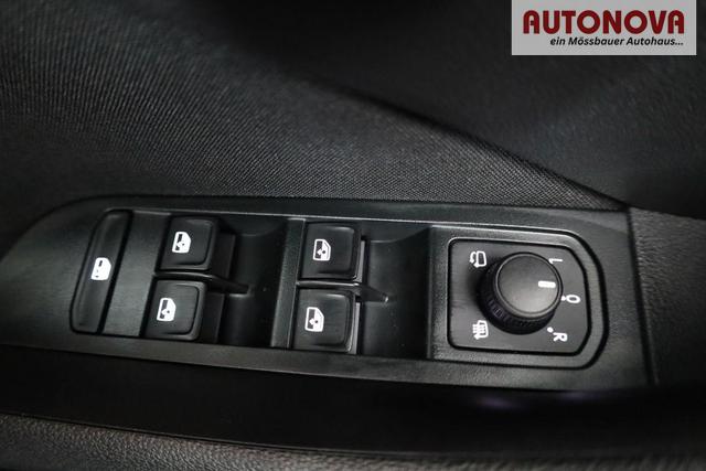 Skoda Kamiq Selection 1.5 TSI DSG Selection, AHK, LED, Kamera, Ladeboden, Winter, 16-Zoll 